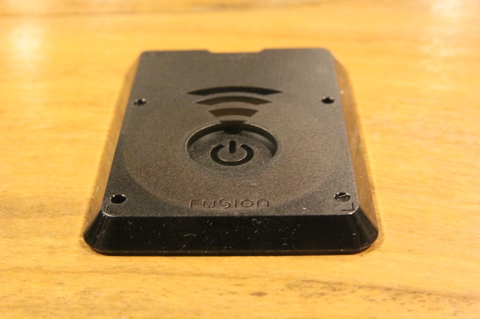 Fusion Wireless Charger and Receiver 3
